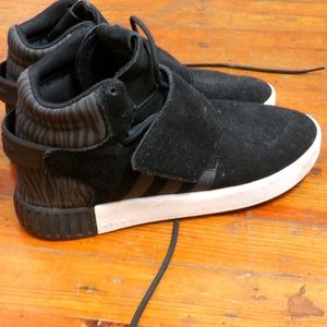 Adidas Mens Tubular Invader Strap Casual Shoes